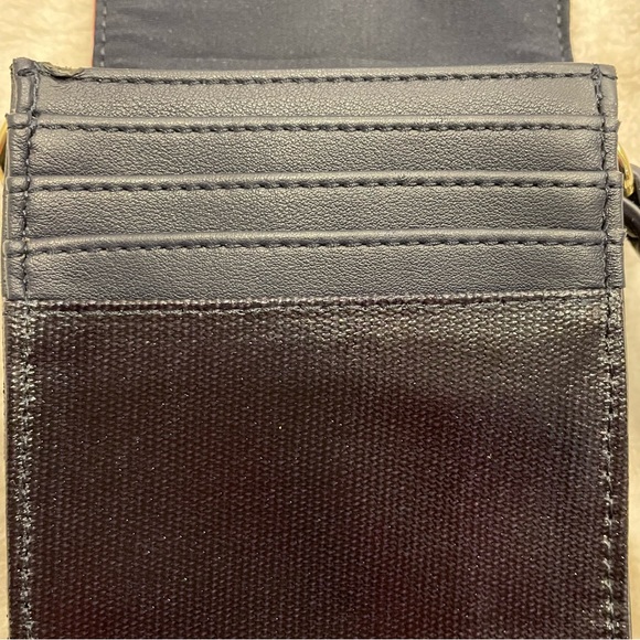 TOMMY HILFIGER Julia Coated Cotton Canvas iPhone Crossbody Mini Sized Bag - Picture 9 of 16